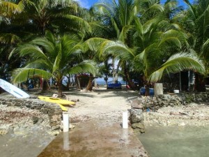 The entrance to Tom Owen's Caye